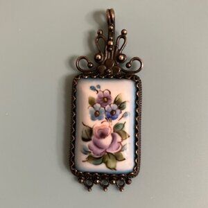 Vintage Russian Finift Ornate Filigree Hand Painted Floral Enamel Pendant
